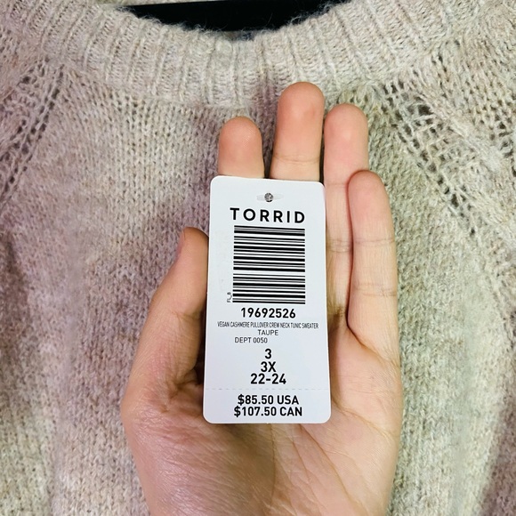 Torrid Cream Vegan Soft Cashmere Sweater Pullover Crewneck, Stretch NWT 3X - Picture 10 of 14